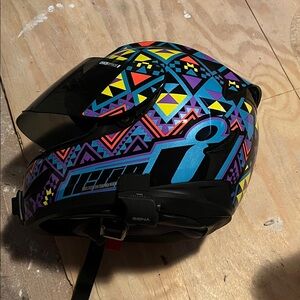 Colorful Icon Amanda Georacer Geometric Motorcycle Helmet